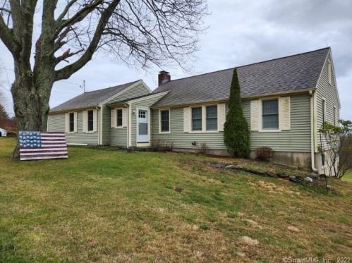 266 Kasson Rd, Bethlehem, CT 06751-1505
