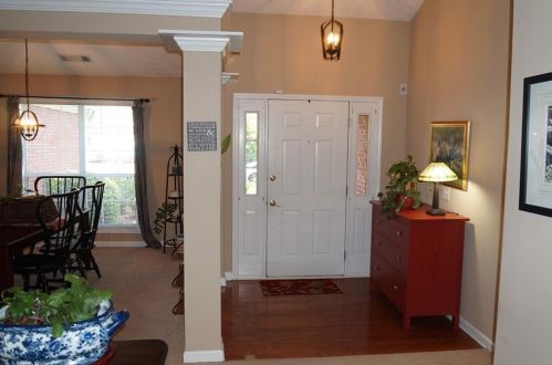 146 Clubhouse Dr, Kennesaw, GA 30144-5062