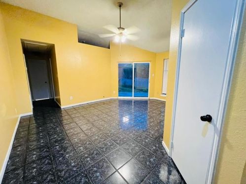 928 Littleport Ln, Channelview, TX 77530-2460