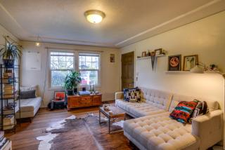1619 Elliott Ave, Portland, OR 97214-4809