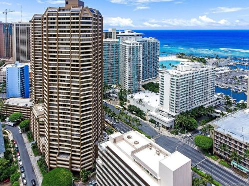 1778 Ala Moana Blvd, Honolulu HI  96815-1658 exterior