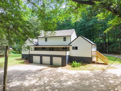 5000 Greentree Trl, Atlanta GA  30349-1736 exterior