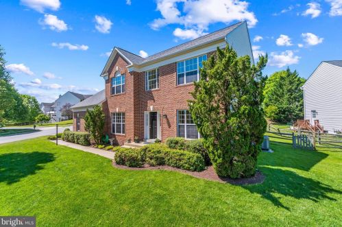 18561 Mcconnell Way, Leesburg, VA 20176-5173