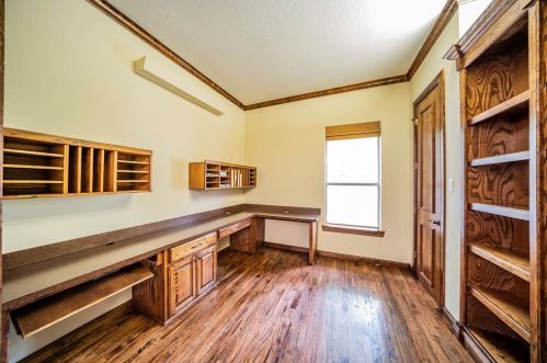 7000 Mossycup Ln, Fort Worth TX  76182-3674 exterior