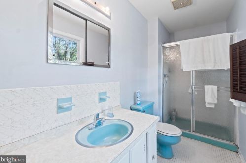 181 Berrywood Dr, Severna Park MD 21146-2030 exterior