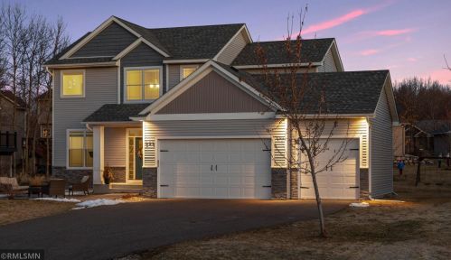 549 Kayla Ln, Hanover, MN 55341-4504