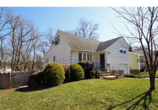535 Fairview Ave, Colonia, NJ 07067-3514