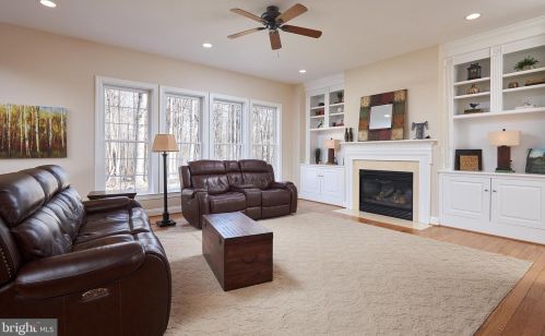 309 Reserve Gate Ter, Silver Spring MD 20905-5040 exterior