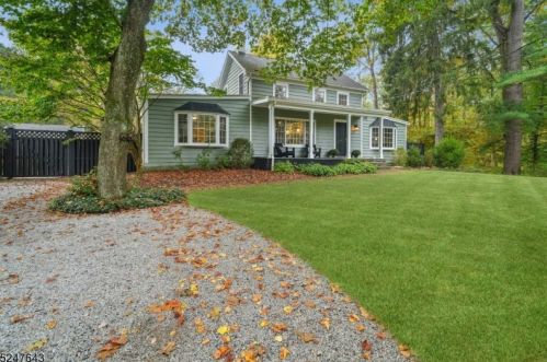 110 Kitchell Rd, Morristown, NJ 07960-6942