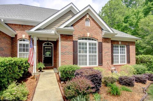 15 Stillwater Way, Newnan, GA 30265-5905