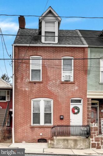 732 Union St, Lancaster, PA 17603-5538