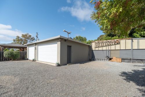 72 Vendola Dr, San Rafael, CA 94903-2956