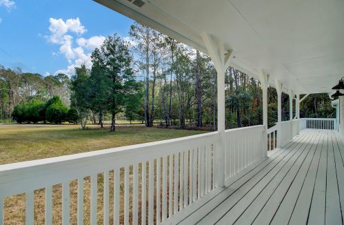 4664 Woodville Rd, Awendaw SC  29429-5903 exterior