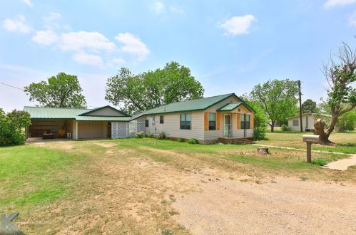 301 Avenue A, Lawn, TX 79530-2621