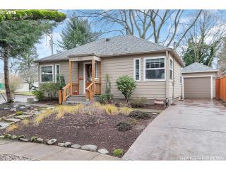 5506 41 St, Portland OR  97202-7515 exterior