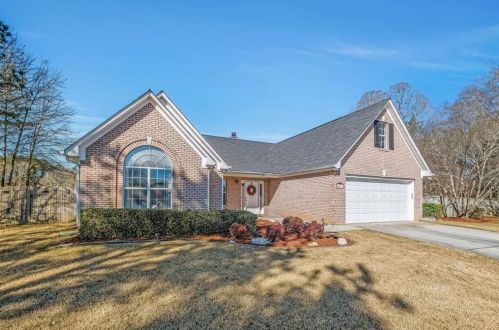 4017 Lafayette Way, Loganville, GA 30052-2981