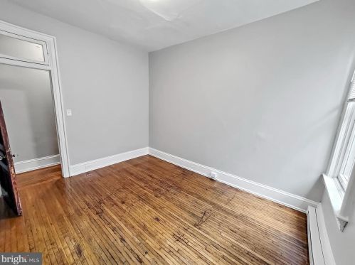 145 Philadelphia St, York PA  17401-2438 exterior