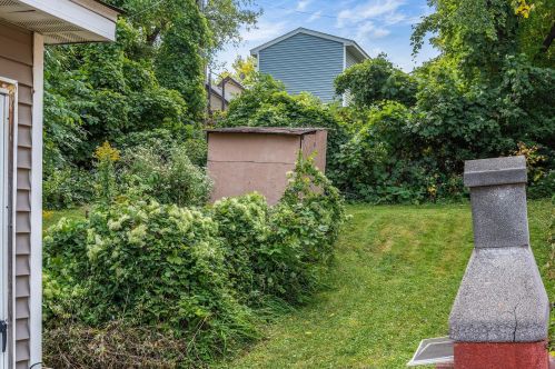 220 Belvidere St, Saint Paul MN  55107-3140 exterior