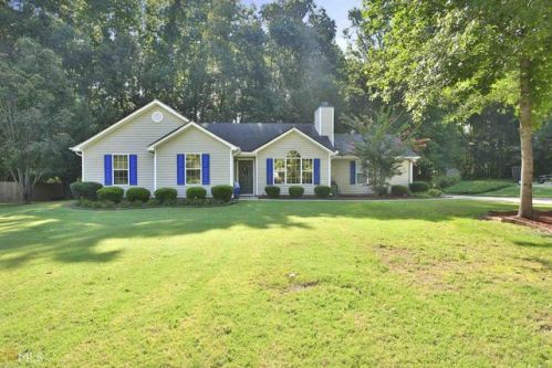 95 Applewood Cir, Newnan, GA 30263-5382