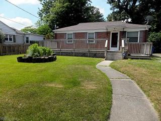 2057 Atwater Cir, Norfolk, VA 23509-2121