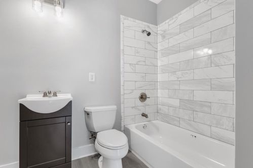 2272 Baywood Dr, Atlanta GA  30315-6534 exterior