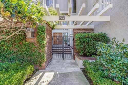 40 Valley Ter, Irvine, CA 92603-0205