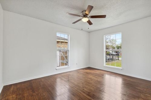 3821 Mercury St, Fort Worth TX  76111-5142 exterior