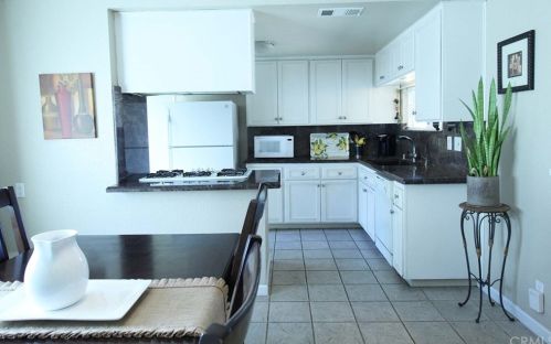 2153 Petunia St, Glendora, CA 91740-4643