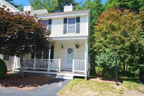 6 Mulberry Ln, Amherst, NH 03031-2621
