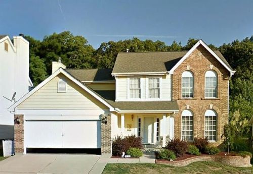 435 Autumn Peak Dr, Fenton, MO 63026-3962
