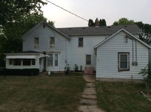 223 3rd St, Hastings, MN 55033-1213