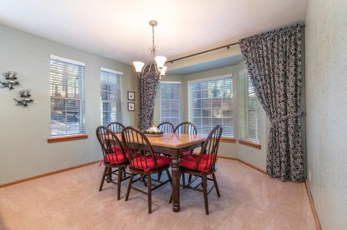 316 Skidder Trl, Truckee CA  96161-3927 exterior
