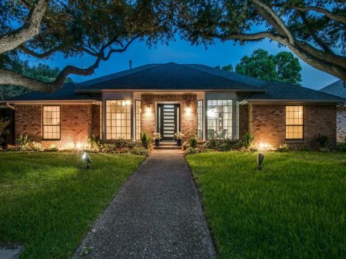 9224 Alta Oaks Dr, Dallas, TX 75243-6202