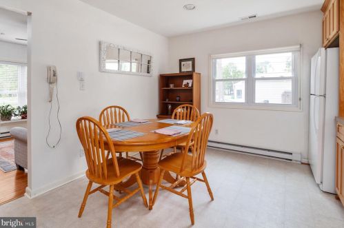 4935 Chestnut St, Shady Side MD 20764-9661 exterior