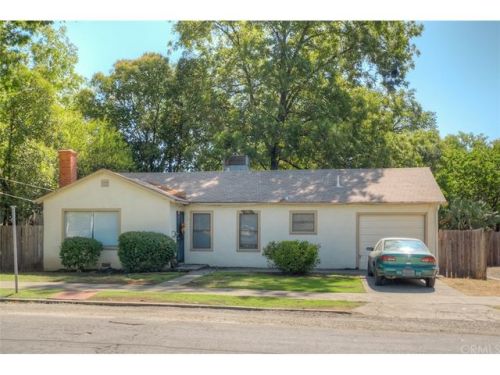 341 6th Ave, Chico, CA 95926-3409
