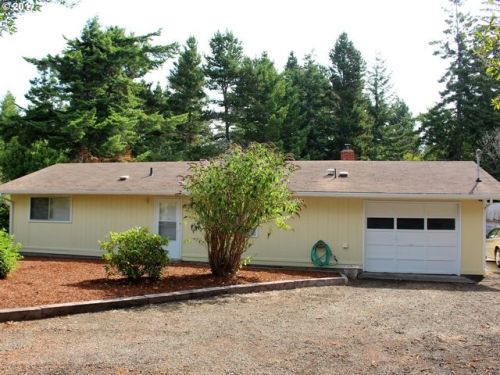88315 Hwy 101, Florence OR  97439-8626 exterior