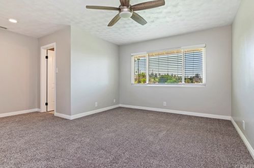 15591 Golden Star Ave, Riverside CA  92506-5753 exterior