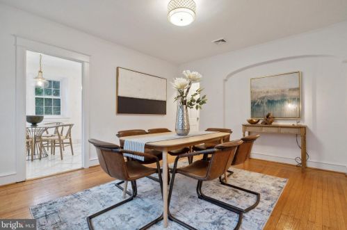 426 Durham St, Philadelphia PA  19119-1222 exterior