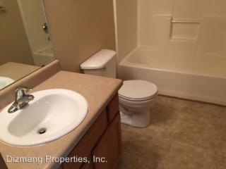 826 Delmar St, Springfield MO  65807-1732 exterior