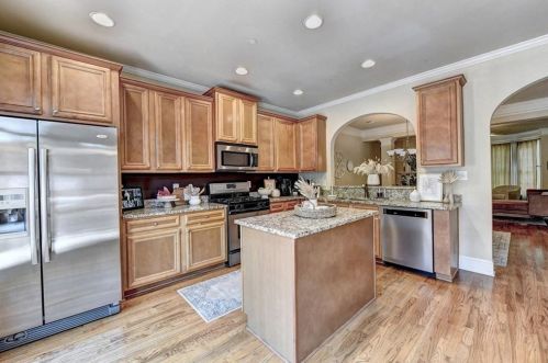 831 Mountain View Ter, Marietta GA  30064-2089 exterior