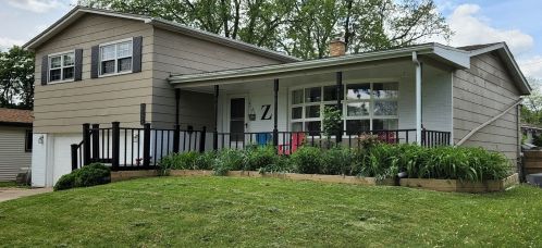 1468 Pennsylvania Ave, Des Plaines, IL 60018-1121