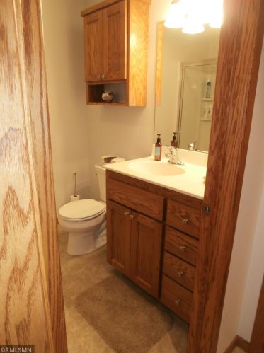 556 Edith Ave, Saint Paul MN  55115-2030 exterior