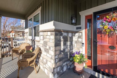 25057 Canal Pl, Aurora, CO 80018-1705