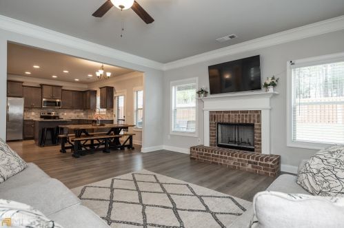 336 Meeler Cir, Bogart GA  30622-6845 exterior
