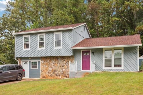 3876 Wood Path, Stone Mountain, GA 30083-4654