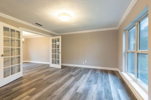 3910 Spring Meadow Ln, Lewisville TX  75028-1206 exterior