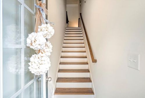 1186 Laurel Valley Ct, Buford GA  30519-8133 exterior