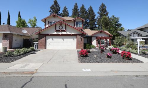 6917 Paseo Del Sol Way, Elk Grove, CA 95758-4832