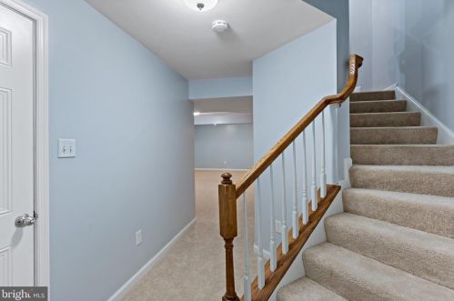 109 Tidewater Ter, Falling Waters WV  25419-4374 exterior
