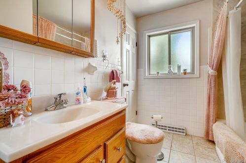 3327 Grand Ave, Englewood CO 80110-6319 exterior